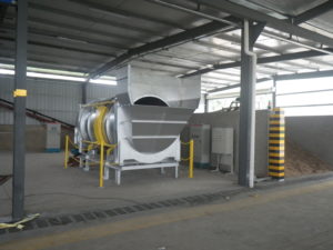 家畜糞用 中-大規模 高速発酵プラント（ミライエ）の事例 