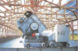 テクノ･バークシャー_回転式ふん尿散布機